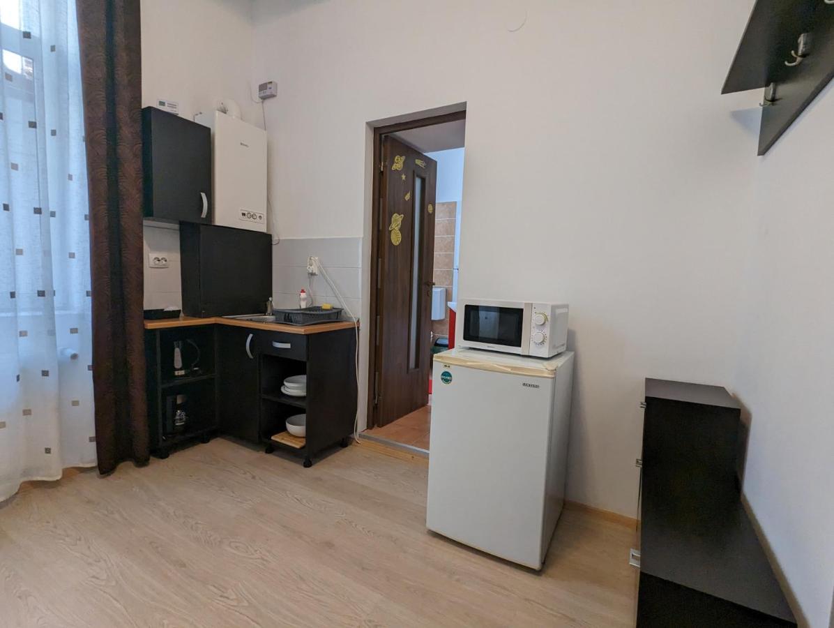 Key Apartments In Main Square Braşov Esterno foto
