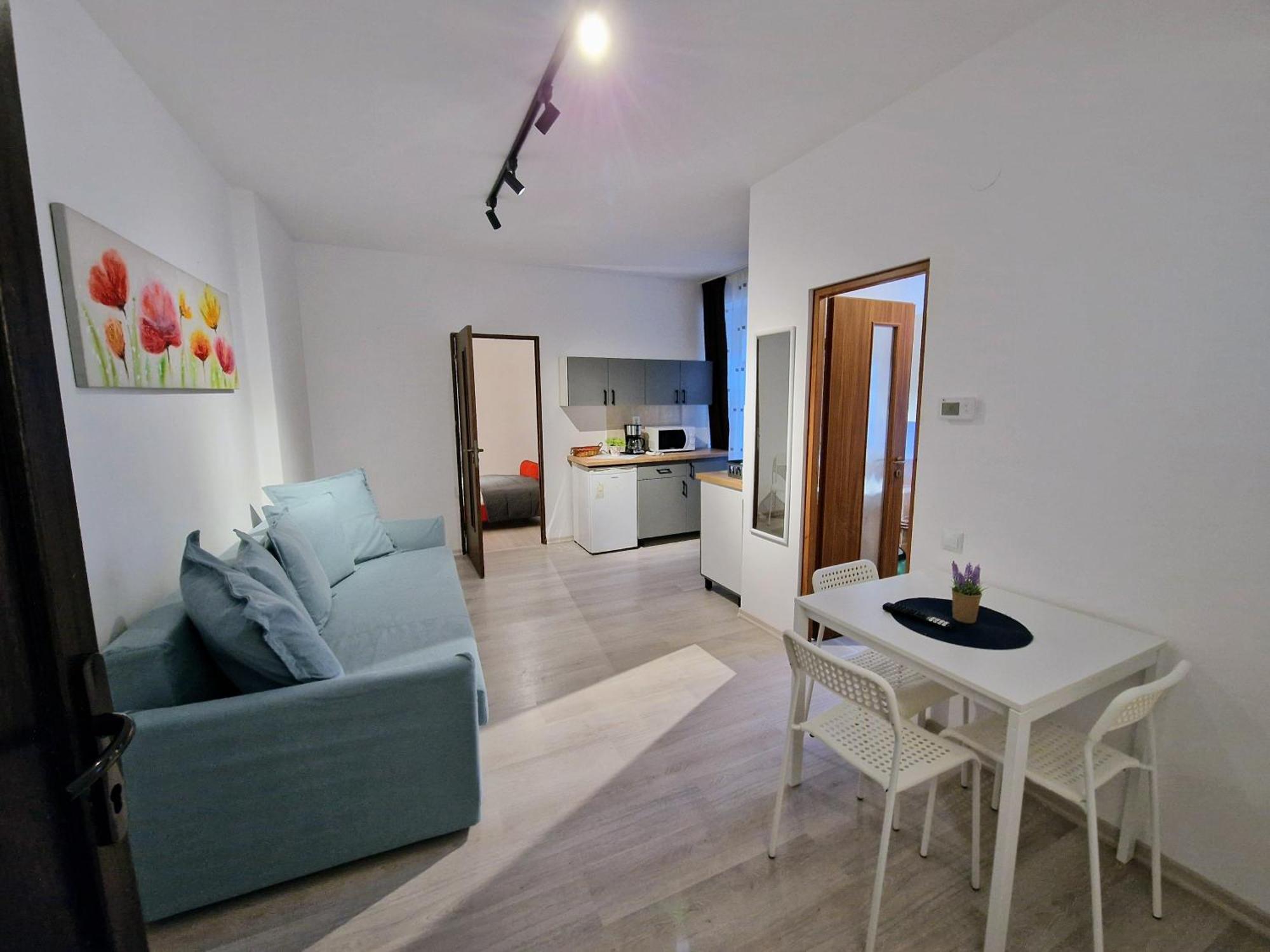 Key Apartments In Main Square Braşov Esterno foto