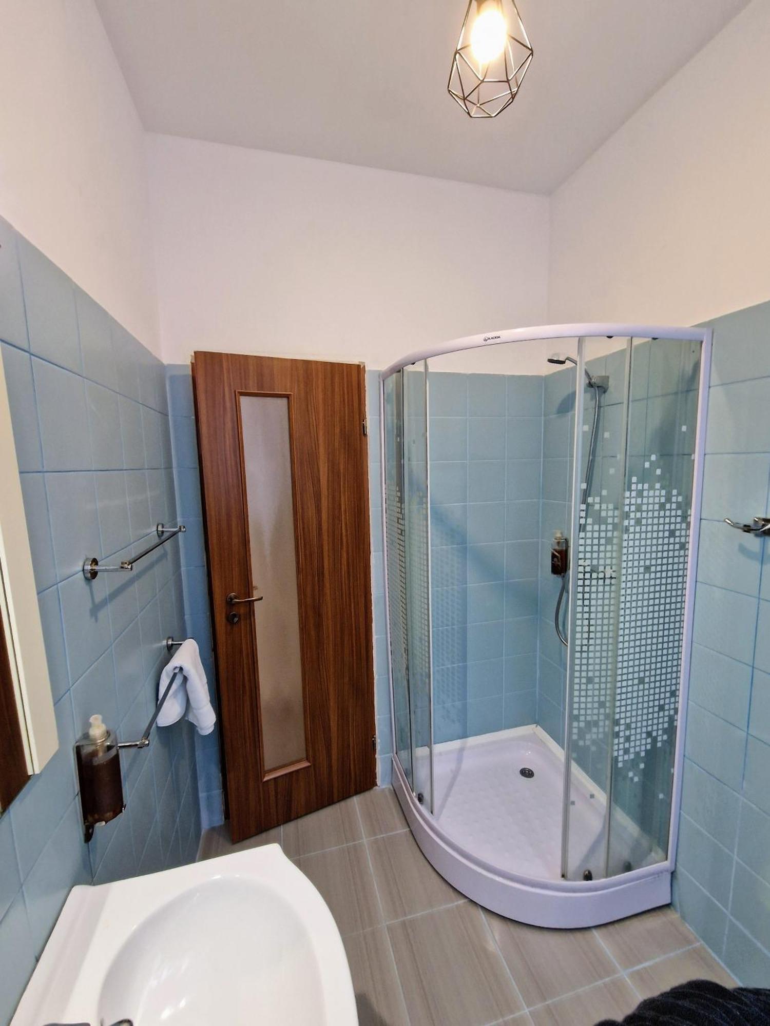 Key Apartments In Main Square Braşov Esterno foto
